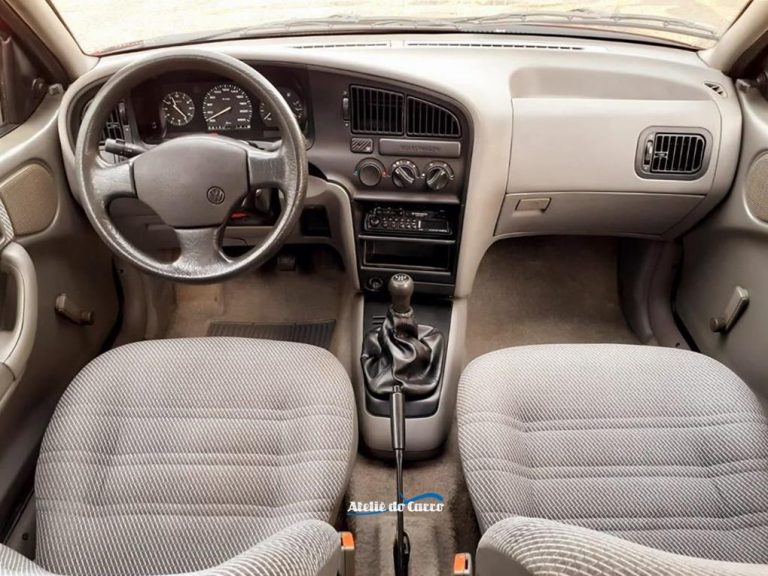 Ateliê do Carro | Logus CLi 1.8 1994 Vermelho Bordeaux Perolizado ...